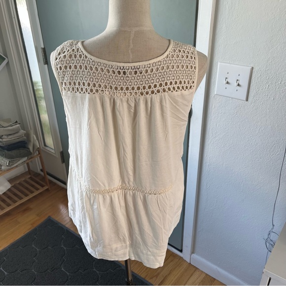 LOFT top - Picture 2 of 4